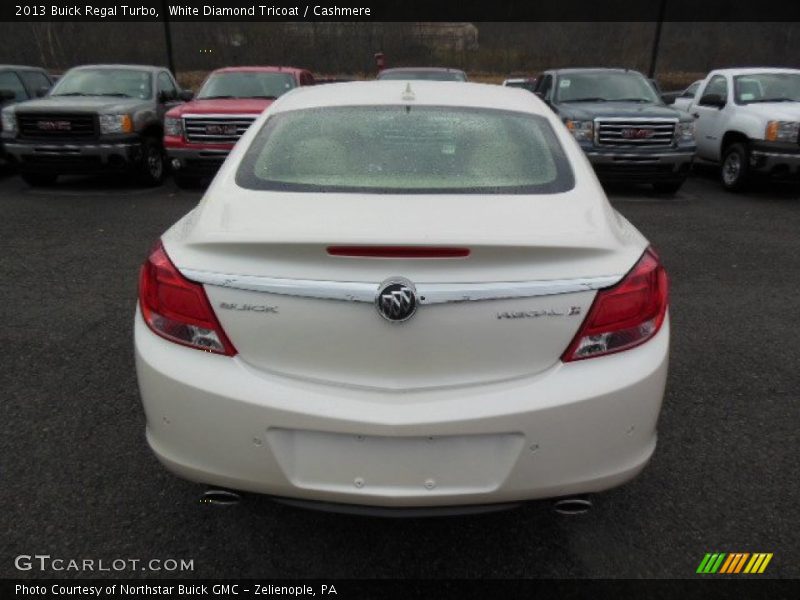 White Diamond Tricoat / Cashmere 2013 Buick Regal Turbo