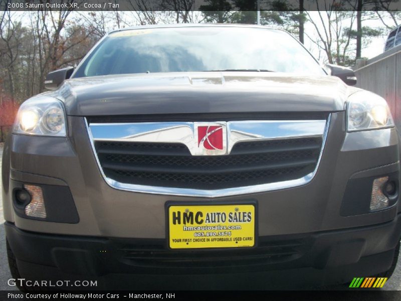 Cocoa / Tan 2008 Saturn Outlook XR