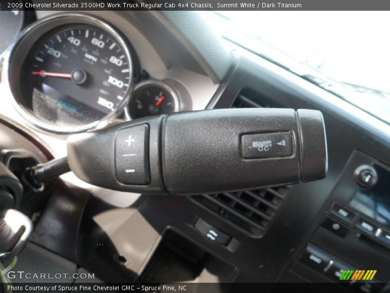 Summit White / Dark Titanium 2009 Chevrolet Silverado 3500HD Work Truck Regular Cab 4x4 Chassis