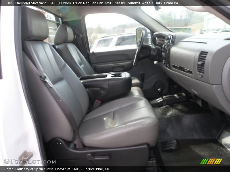 Summit White / Dark Titanium 2009 Chevrolet Silverado 3500HD Work Truck Regular Cab 4x4 Chassis