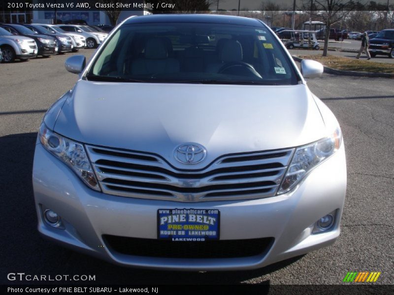Classic Silver Metallic / Gray 2010 Toyota Venza V6 AWD