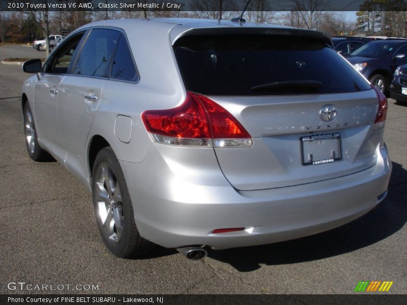 Classic Silver Metallic / Gray 2010 Toyota Venza V6 AWD