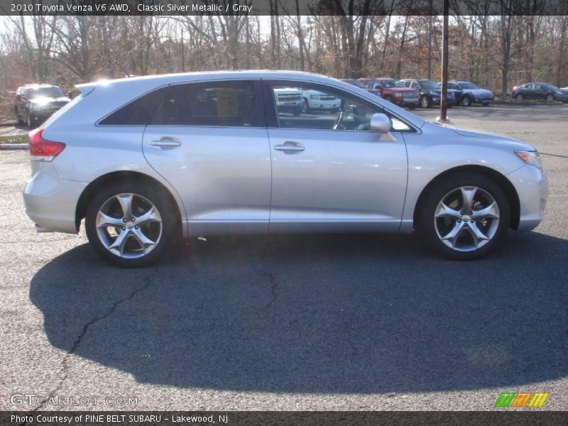 Classic Silver Metallic / Gray 2010 Toyota Venza V6 AWD