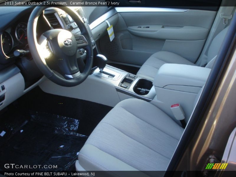 Caramel Bronze Pearl / Ivory 2013 Subaru Outback 2.5i Premium