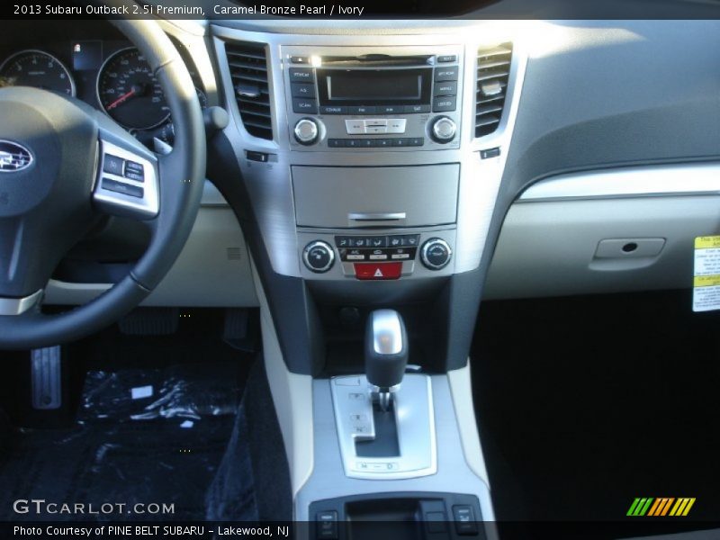 Caramel Bronze Pearl / Ivory 2013 Subaru Outback 2.5i Premium