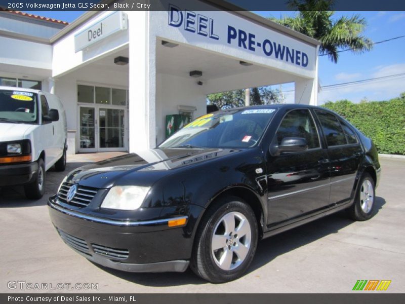Black / Grey 2005 Volkswagen Jetta GLS Sedan
