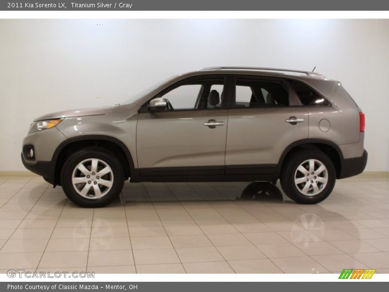 Titanium Silver / Gray 2011 Kia Sorento LX