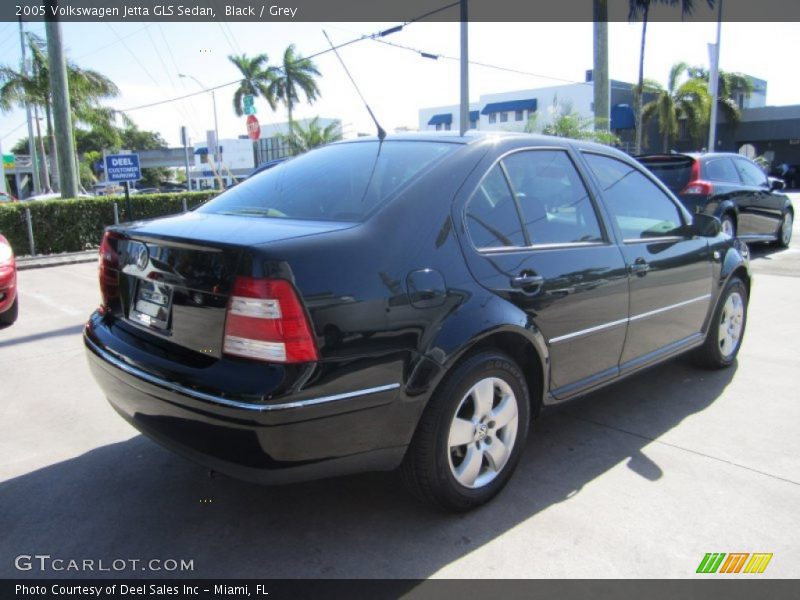Black / Grey 2005 Volkswagen Jetta GLS Sedan