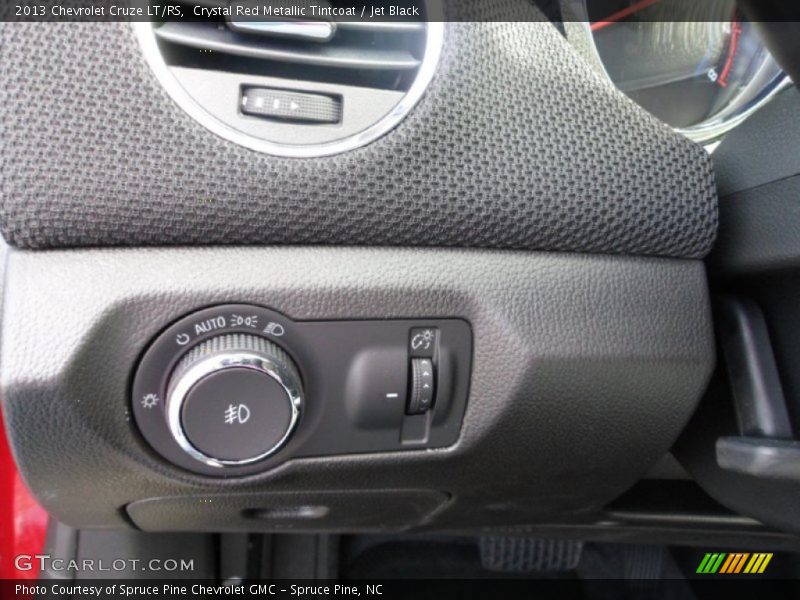 Crystal Red Metallic Tintcoat / Jet Black 2013 Chevrolet Cruze LT/RS