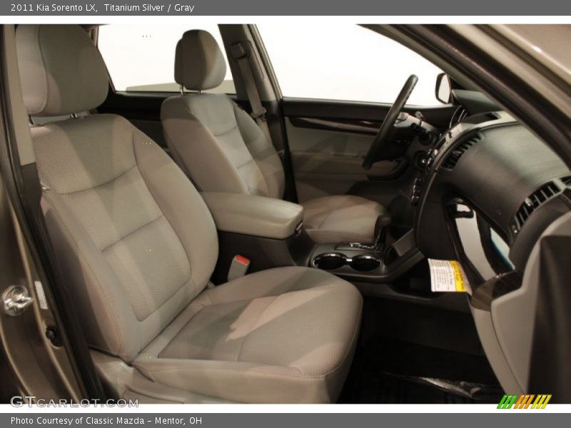 Titanium Silver / Gray 2011 Kia Sorento LX