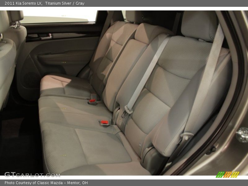 Titanium Silver / Gray 2011 Kia Sorento LX
