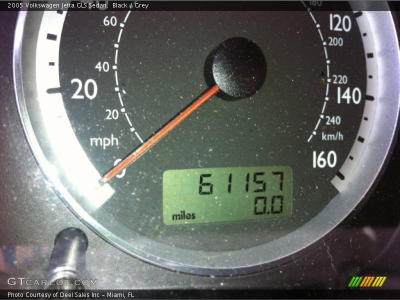 Black / Grey 2005 Volkswagen Jetta GLS Sedan