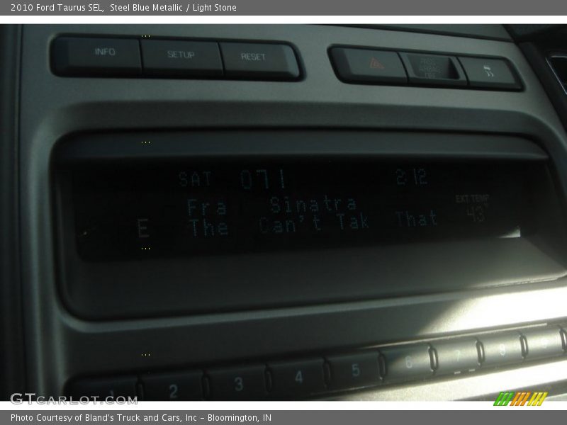 Steel Blue Metallic / Light Stone 2010 Ford Taurus SEL
