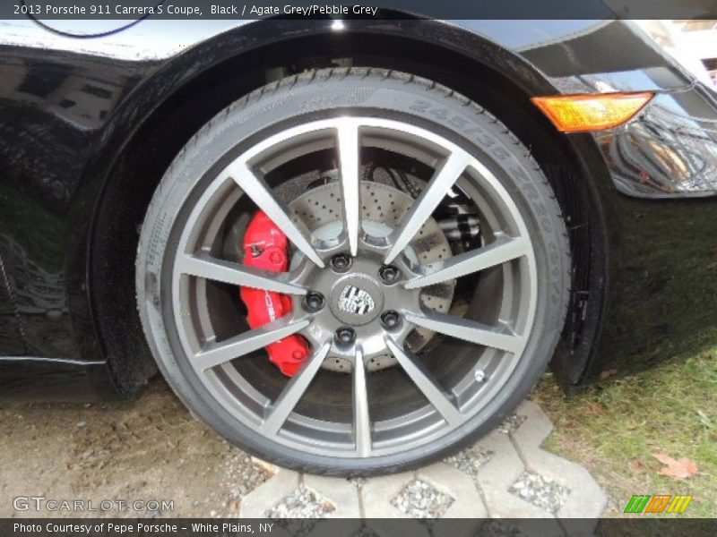  2013 911 Carrera S Coupe Wheel