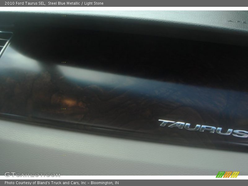 Steel Blue Metallic / Light Stone 2010 Ford Taurus SEL