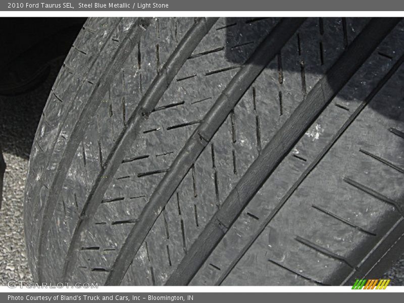 Steel Blue Metallic / Light Stone 2010 Ford Taurus SEL