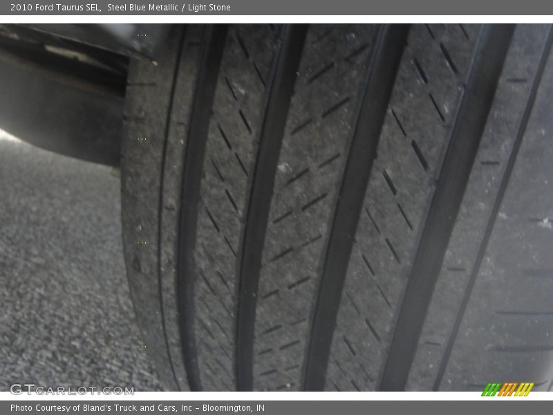 Steel Blue Metallic / Light Stone 2010 Ford Taurus SEL