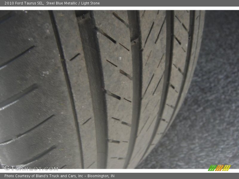 Steel Blue Metallic / Light Stone 2010 Ford Taurus SEL