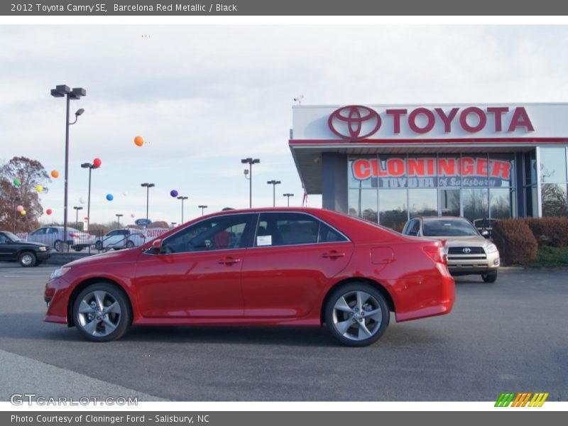 Barcelona Red Metallic / Black 2012 Toyota Camry SE