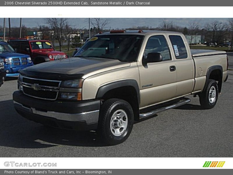 Sandstone Metallic / Dark Charcoal 2006 Chevrolet Silverado 2500HD Extended Cab