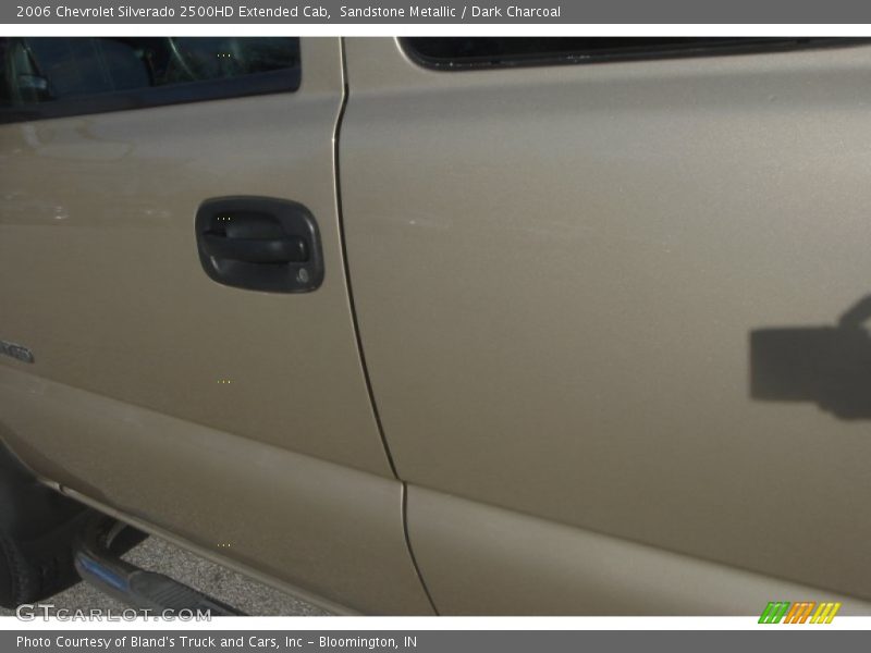 Sandstone Metallic / Dark Charcoal 2006 Chevrolet Silverado 2500HD Extended Cab