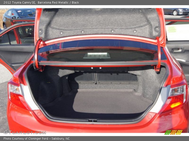 Barcelona Red Metallic / Black 2012 Toyota Camry SE