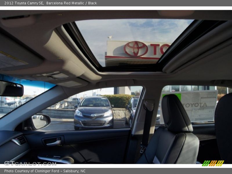 Barcelona Red Metallic / Black 2012 Toyota Camry SE