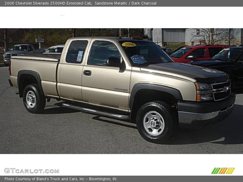 Sandstone Metallic / Dark Charcoal 2006 Chevrolet Silverado 2500HD Extended Cab