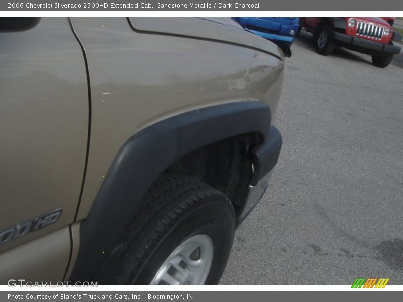 Sandstone Metallic / Dark Charcoal 2006 Chevrolet Silverado 2500HD Extended Cab