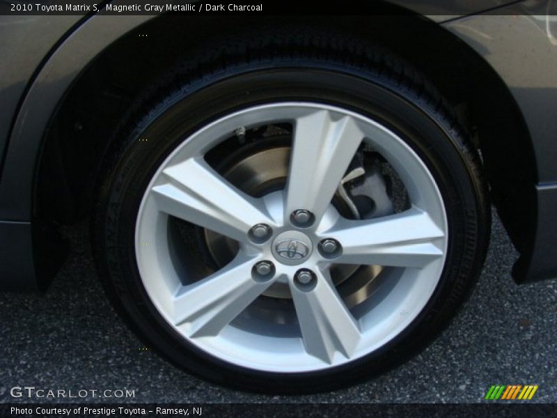 Magnetic Gray Metallic / Dark Charcoal 2010 Toyota Matrix S