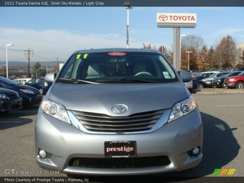Silver Sky Metallic / Light Gray 2011 Toyota Sienna XLE