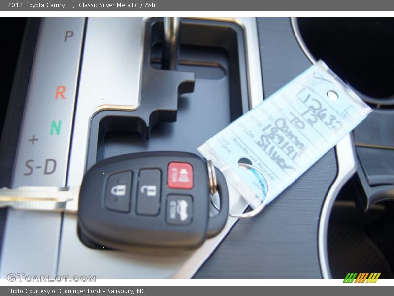 Classic Silver Metallic / Ash 2012 Toyota Camry LE