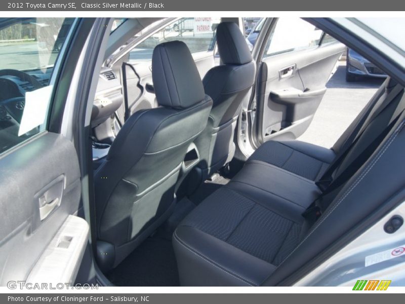 Classic Silver Metallic / Black 2012 Toyota Camry SE