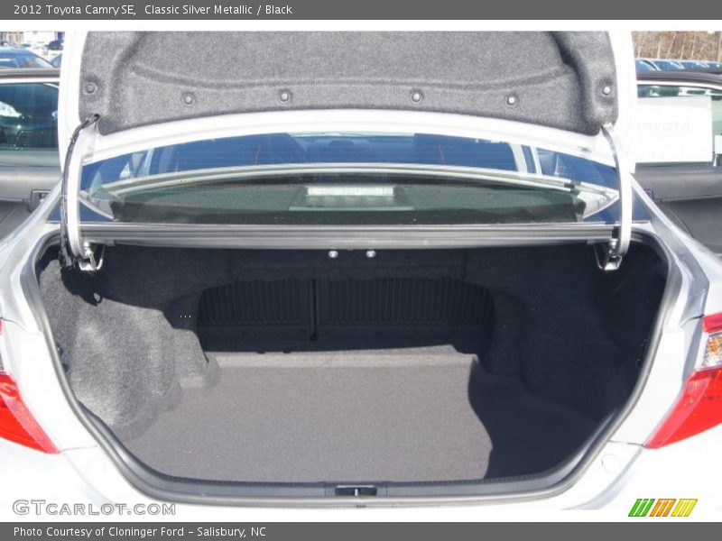 Classic Silver Metallic / Black 2012 Toyota Camry SE