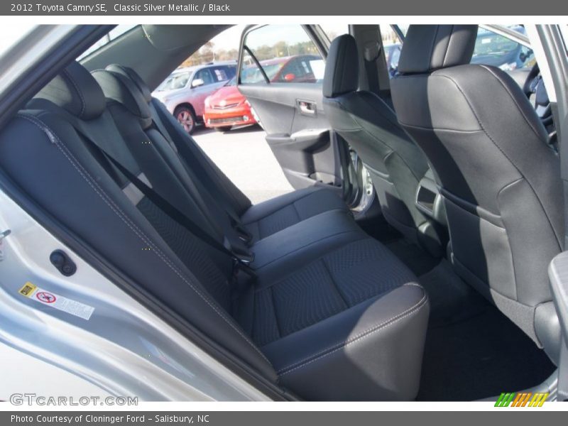 Classic Silver Metallic / Black 2012 Toyota Camry SE