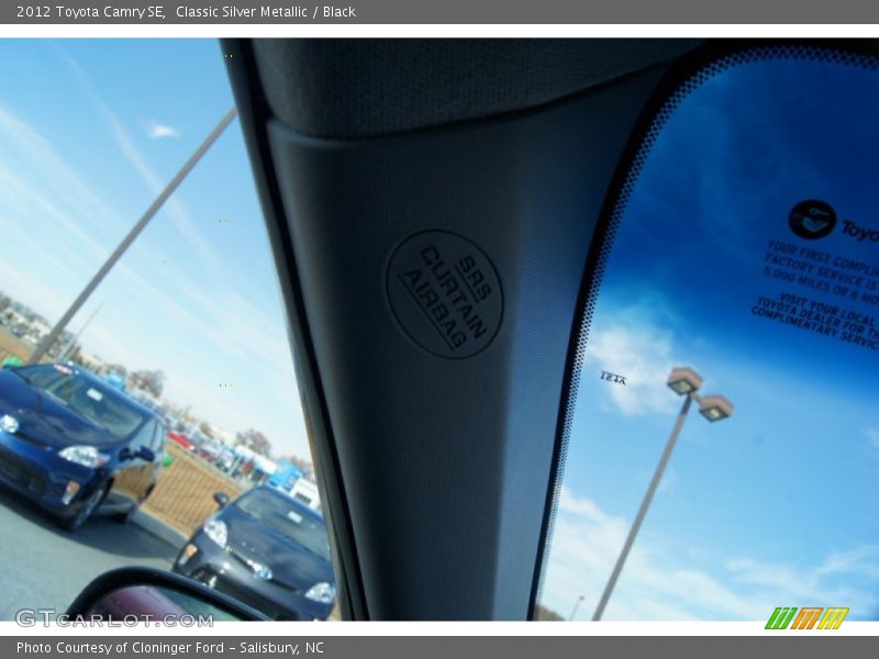 Classic Silver Metallic / Black 2012 Toyota Camry SE