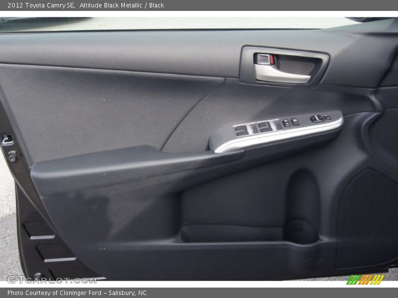 Attitude Black Metallic / Black 2012 Toyota Camry SE