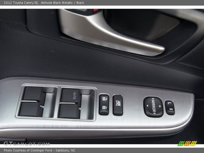 Attitude Black Metallic / Black 2012 Toyota Camry SE