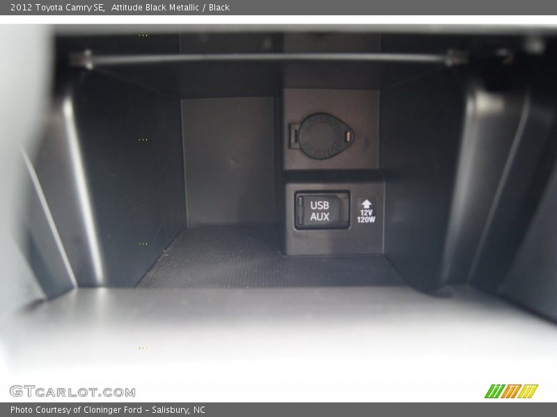 Attitude Black Metallic / Black 2012 Toyota Camry SE