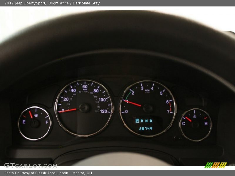 Bright White / Dark Slate Gray 2012 Jeep Liberty Sport