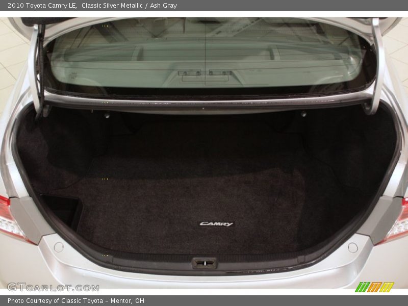 Classic Silver Metallic / Ash Gray 2010 Toyota Camry LE