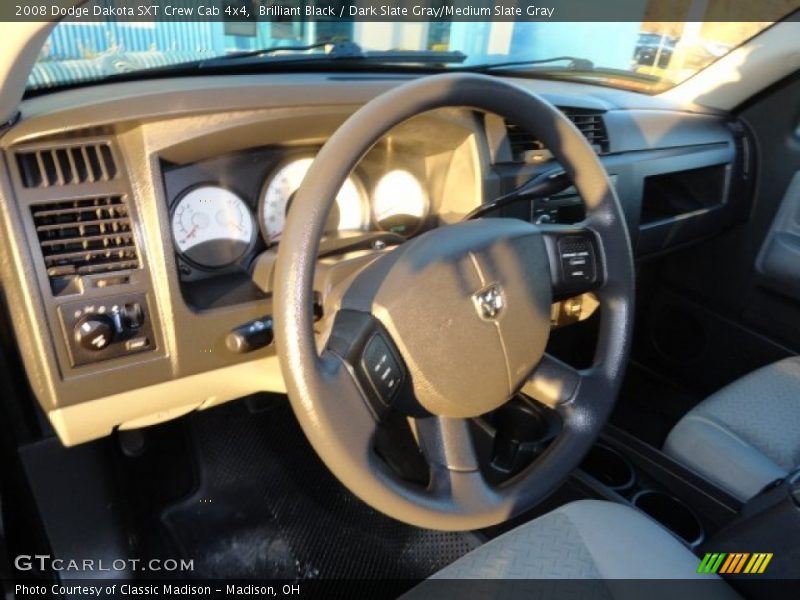 Brilliant Black / Dark Slate Gray/Medium Slate Gray 2008 Dodge Dakota SXT Crew Cab 4x4