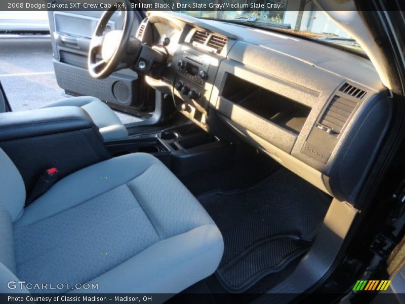 Brilliant Black / Dark Slate Gray/Medium Slate Gray 2008 Dodge Dakota SXT Crew Cab 4x4