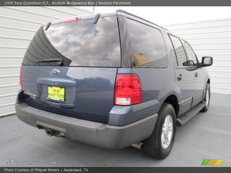 Medium Wedgewood Blue / Medium Parchment 2005 Ford Expedition XLT