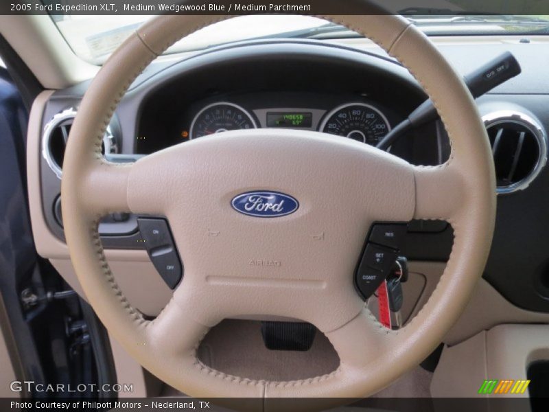 Medium Wedgewood Blue / Medium Parchment 2005 Ford Expedition XLT