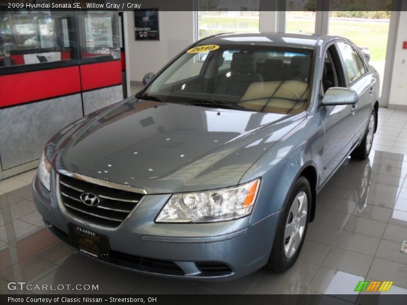 Willow Gray / Gray 2009 Hyundai Sonata SE