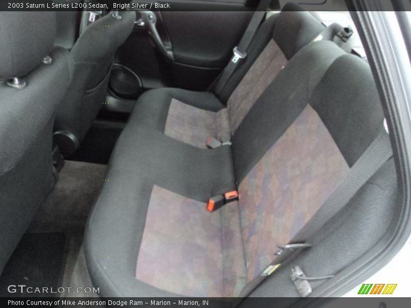 Bright Silver / Black 2003 Saturn L Series L200 Sedan
