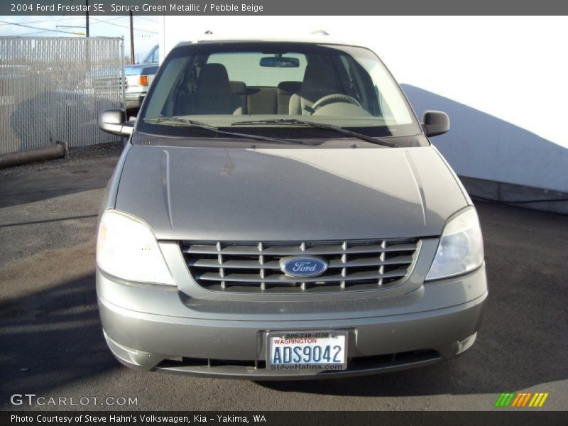 Spruce Green Metallic / Pebble Beige 2004 Ford Freestar SE