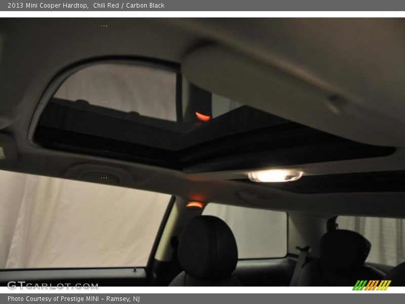 Chili Red / Carbon Black 2013 Mini Cooper Hardtop
