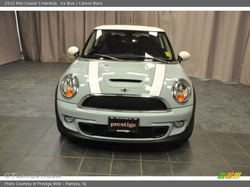 Ice Blue / Carbon Black 2013 Mini Cooper S Hardtop